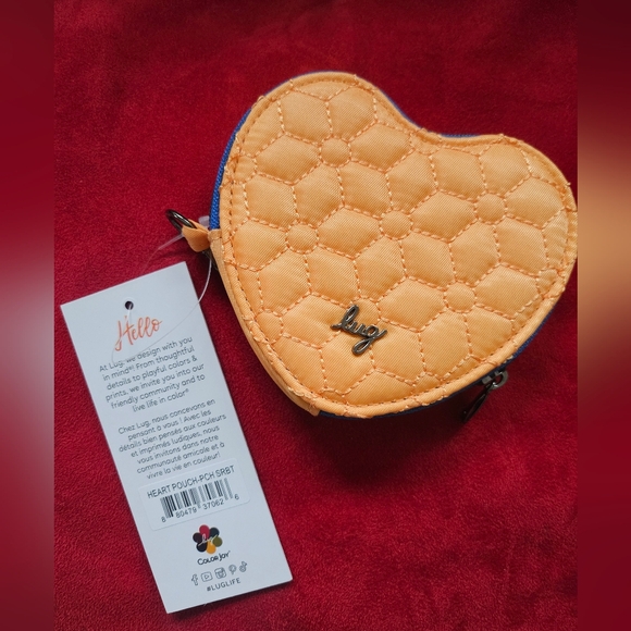 Lug Scoop In Bouquet Blue With NWT Heart Pouch - Picture 6 of 13